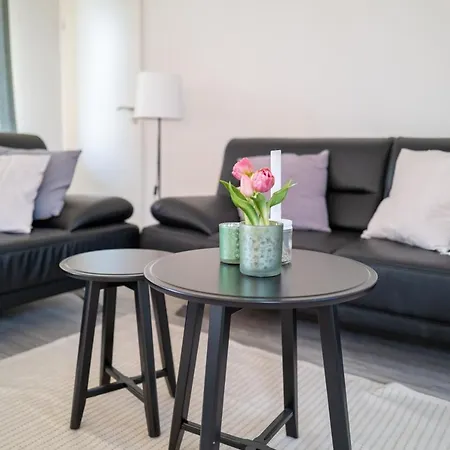 Erholung Auf Der Deichschaeferei Mit Deichblick * Шиллиг